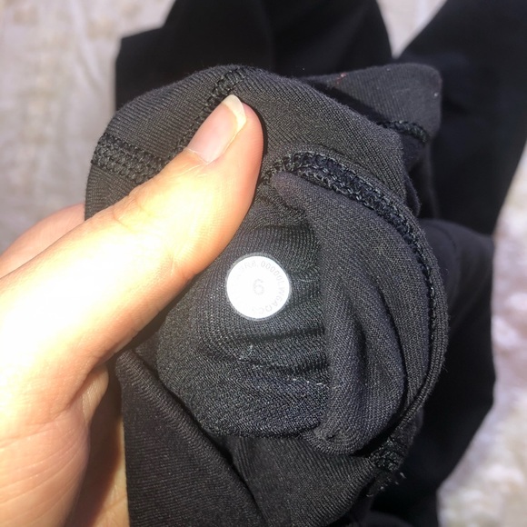 Lululemon wunder under 21” - Picture 8 of 8